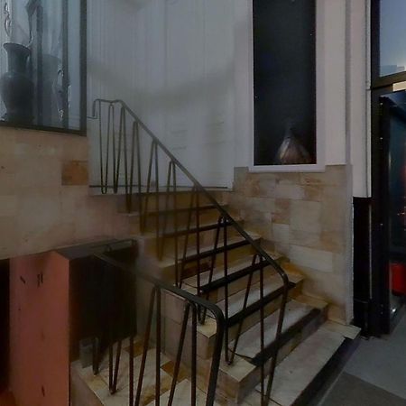 Nice And Cosy Place With Jacuzzi And Sauna To Relax In The Centre Of Anversa Esterno foto